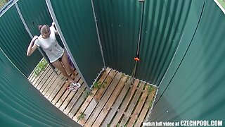 კარგად stacked ebony ...